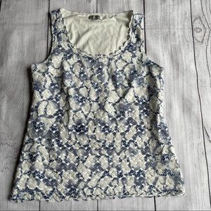 Tahari Scalloped Lace Blue & White Tank Size XS